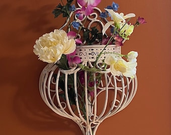 Par de maceteros de pared florales de hierro forjado