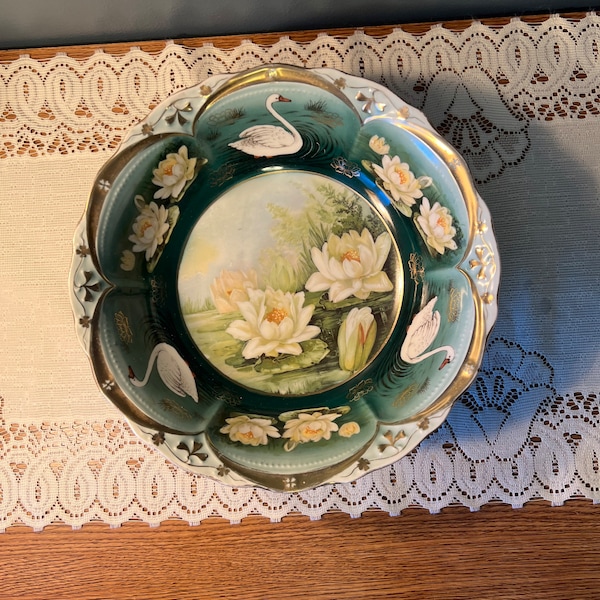 Vintage Porcelian Decorative Swan Bowl