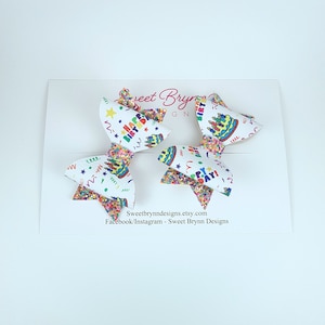 Birthday bow set, birthday hair bow set, birthday print bows, birthday girl bows, birthday hair clips, first birthday bow, birthday girl