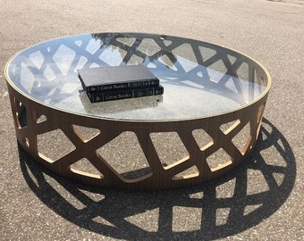 Stunning Round Mid-Century Modern Coffee Table by Roche Bobois