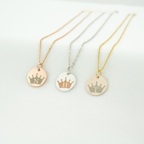 Crown Initial necklace Personalized Initial Disc Necklace Girl Crown Disc Necklace Princess Crown Disc Necklace Birthday Christmas Gift