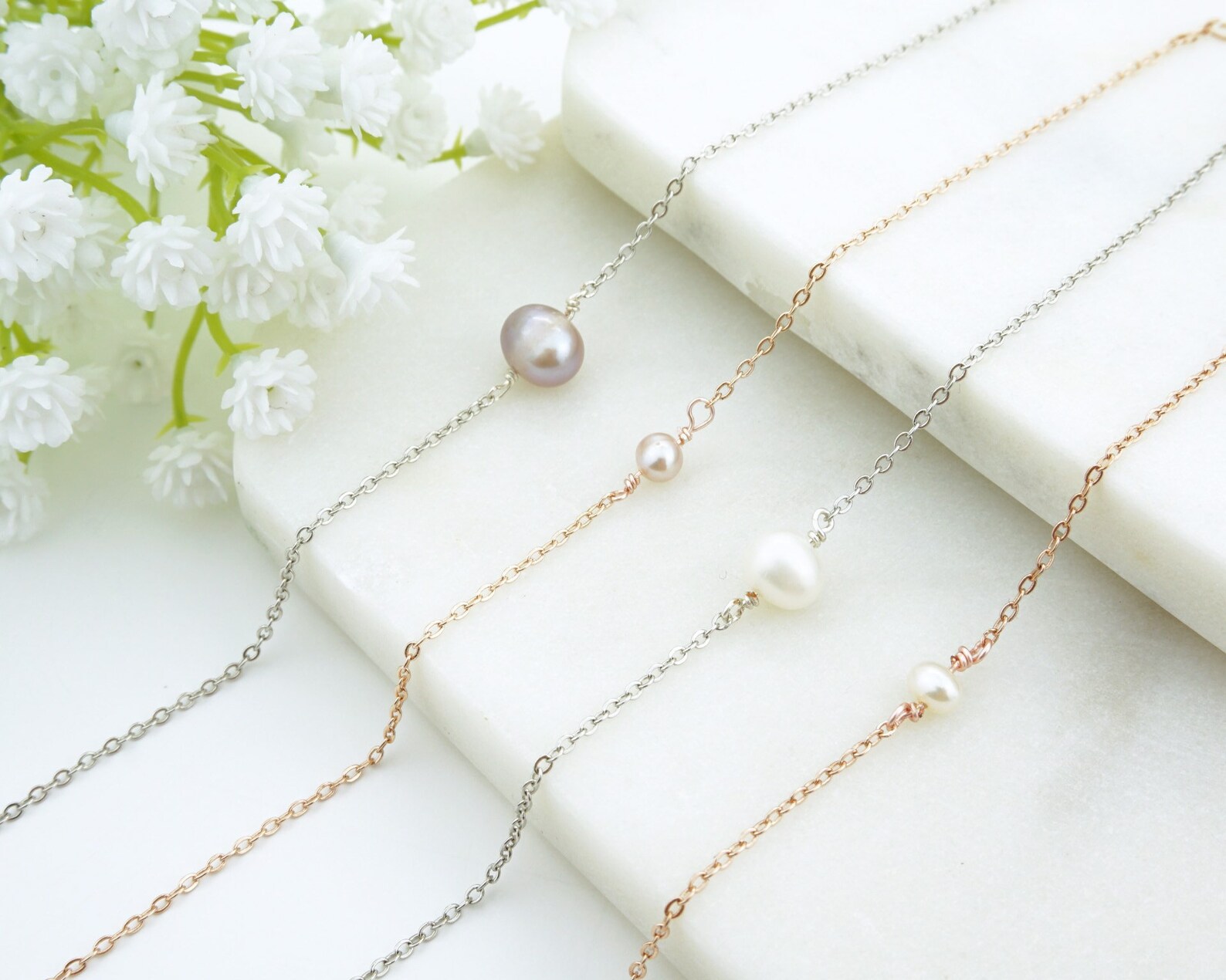 Momma + Me Bees Necklace Set