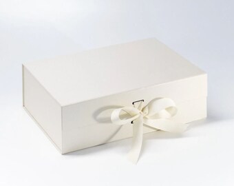 Empty Gift Box,  Personalized Gift Box, Bridesmaid Proposal Gift, Bridesmaid Gift Set, Wedding box, Groomsmen gift box, birthday gift box