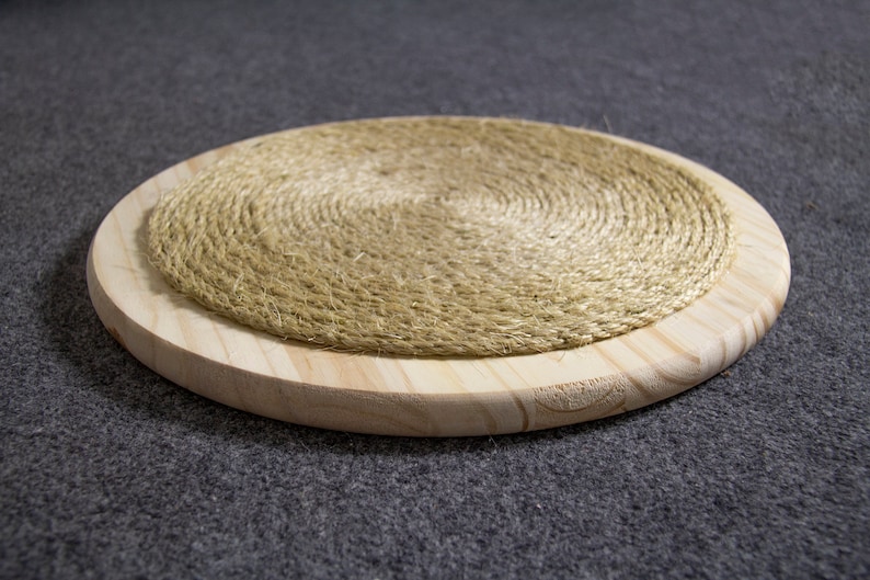Cat Scratching Mat Scratching Pad Horizontal Cat Scratcher Cat Play Toy, Round