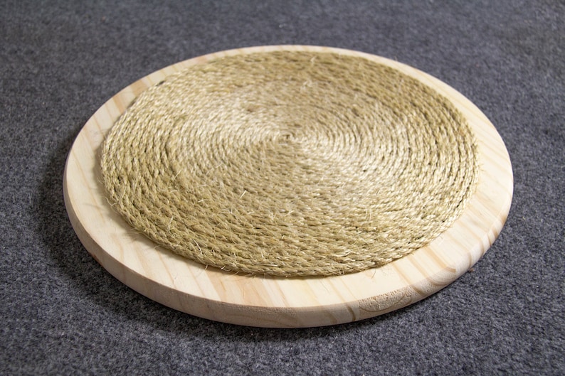 Cat Scratching Mat Scratching Pad Horizontal Cat Scratcher Cat Play Toy, Round