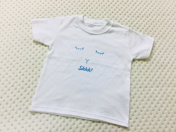 baby tee shirt