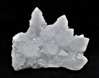 Amazing Quartz rock crystal cluster