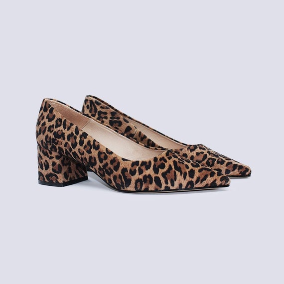 leopard low heel shoes