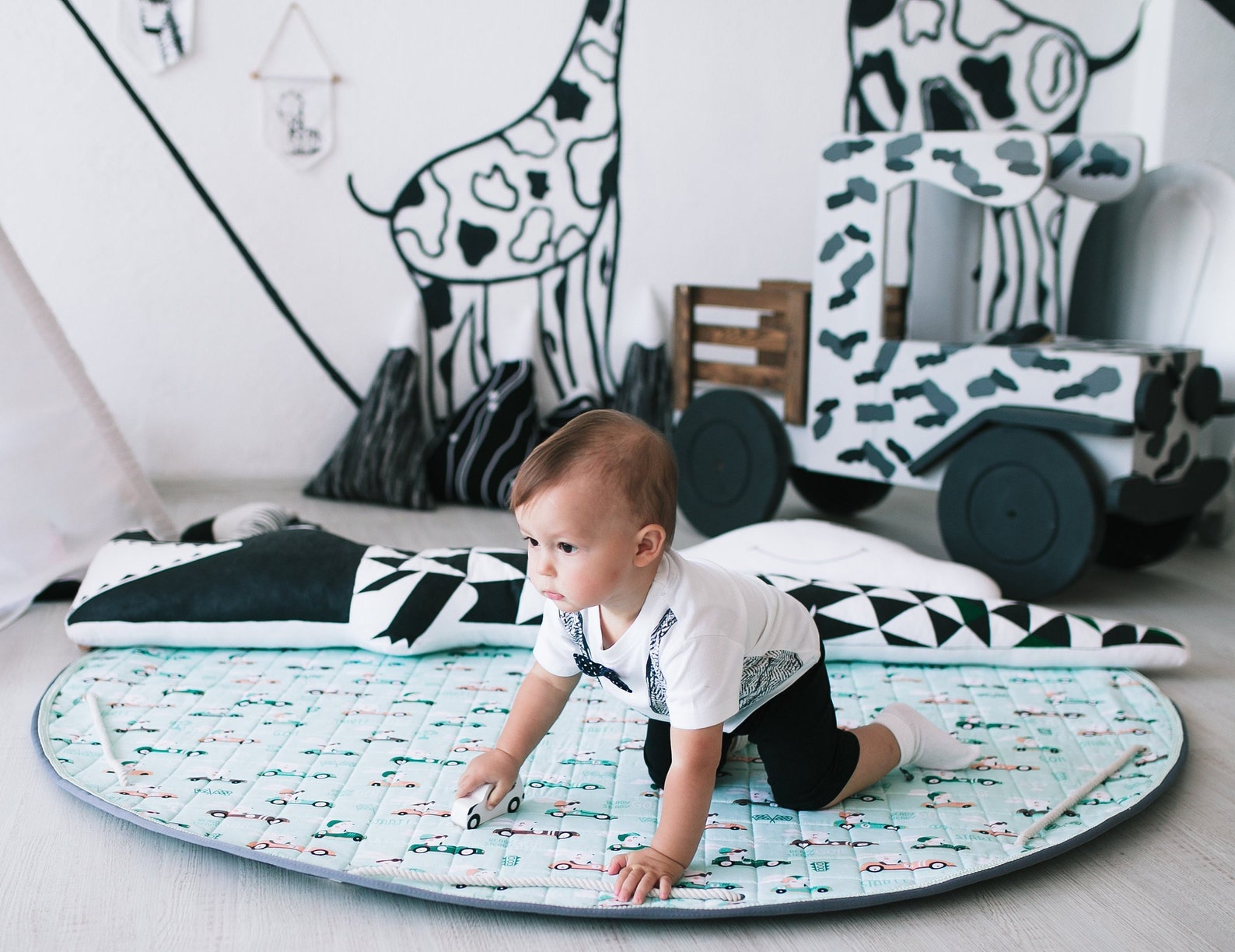 Round Baby Play Mat Chistmas baby gift Nursery Room Decor Etsy