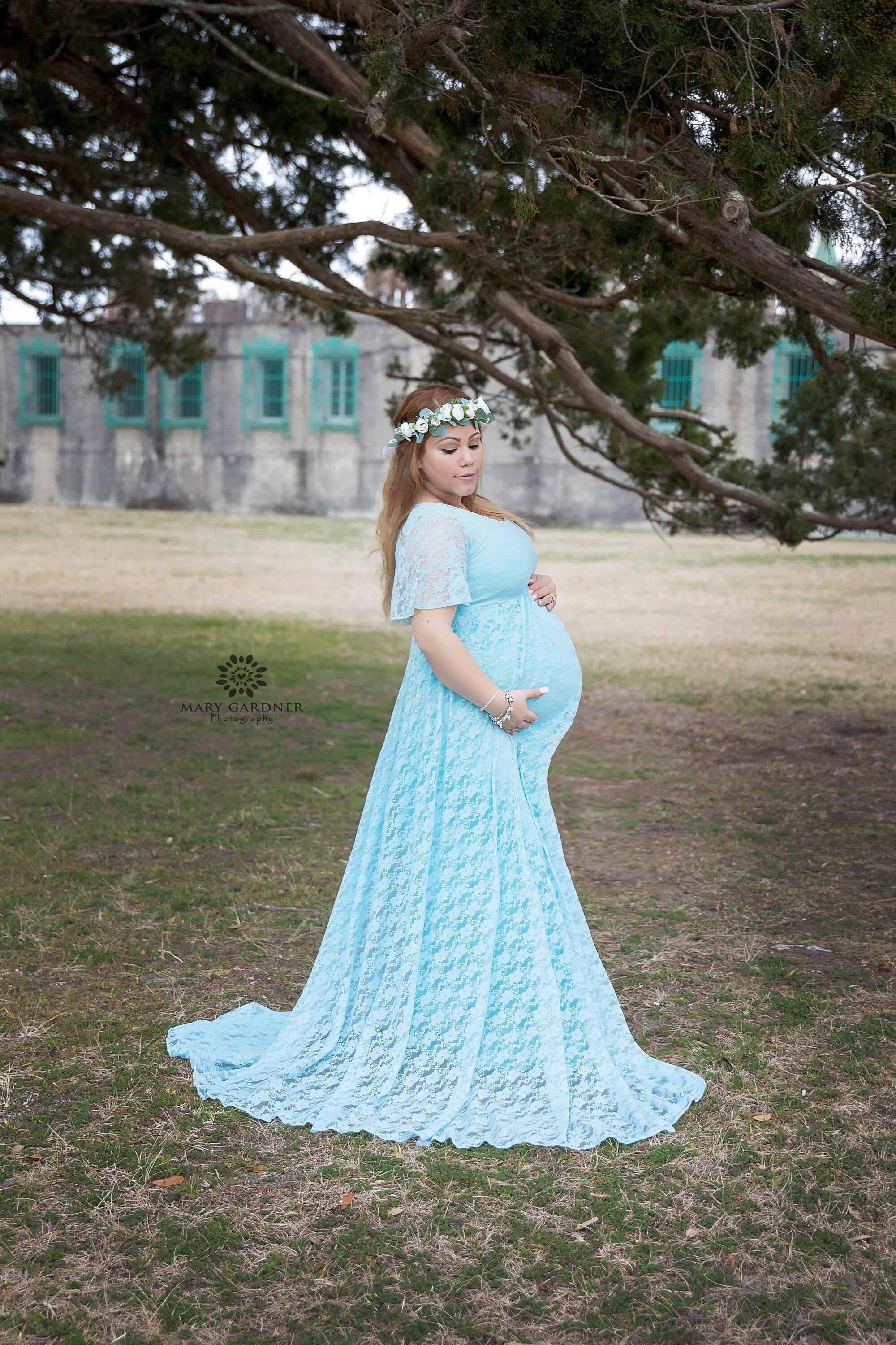modest maternity wear