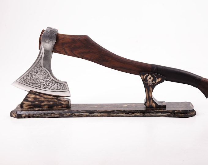Vertical Axe Display - Etsy