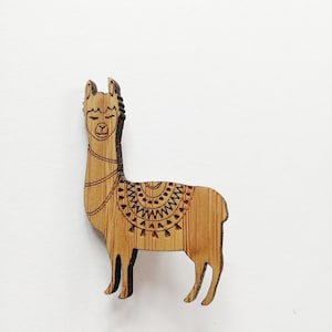 Llama engraved, bamboo pin badge