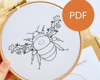 DIGITAL 6" Bee Outline embroidery pattern for beginners, self care gift box for her, garden lover gift, diy hoop art, for gardener