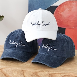 カスタムキャップ、誕生日パーティーハット、刺繍入りキャップ、メンズハット、カスタマイズされた誕生日プレゼント、パーソナライズされたパーティーの記念品、女の子用ハット 24072801