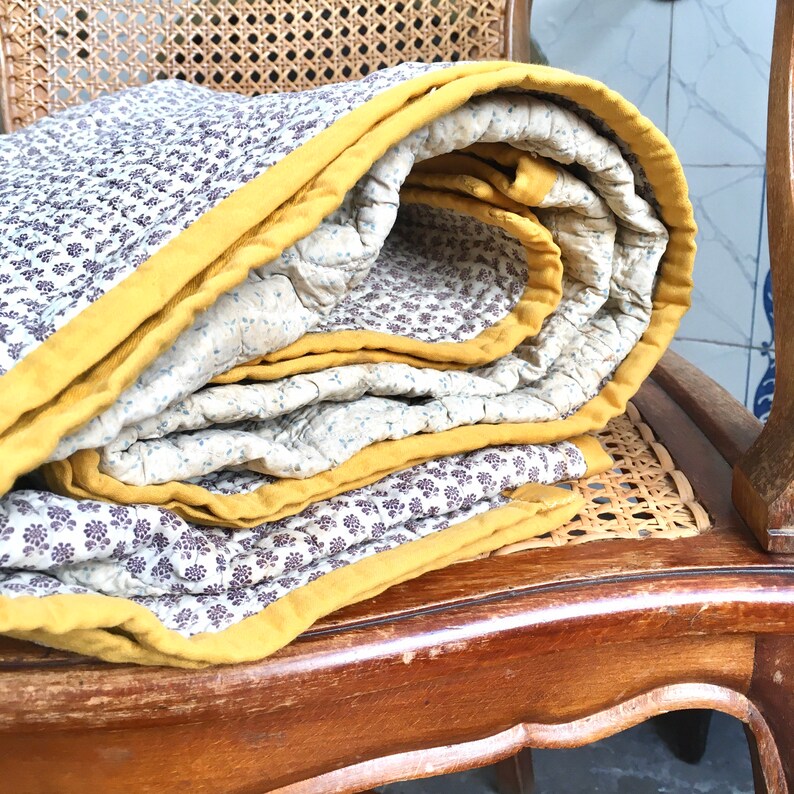 French Vintage Quilted Coverlet / French Vintage Textile / Etsy