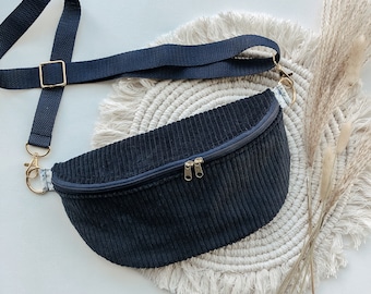 Personalisierte Bauchtasche aus Cord marineblau, mit Blumen, gold, silber, mit Name oder Initialen | Gürteltasche | Hipbag