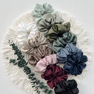 Scrunchie aus Satin | Haargummi | Zopfgummi | handmade