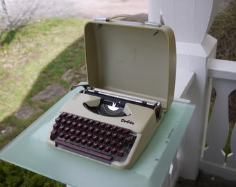 Orbis portable typewriter / Olympia Splendid 33 / carrying case / rare! / 1960s / typewriter / typewriter / made in Germany