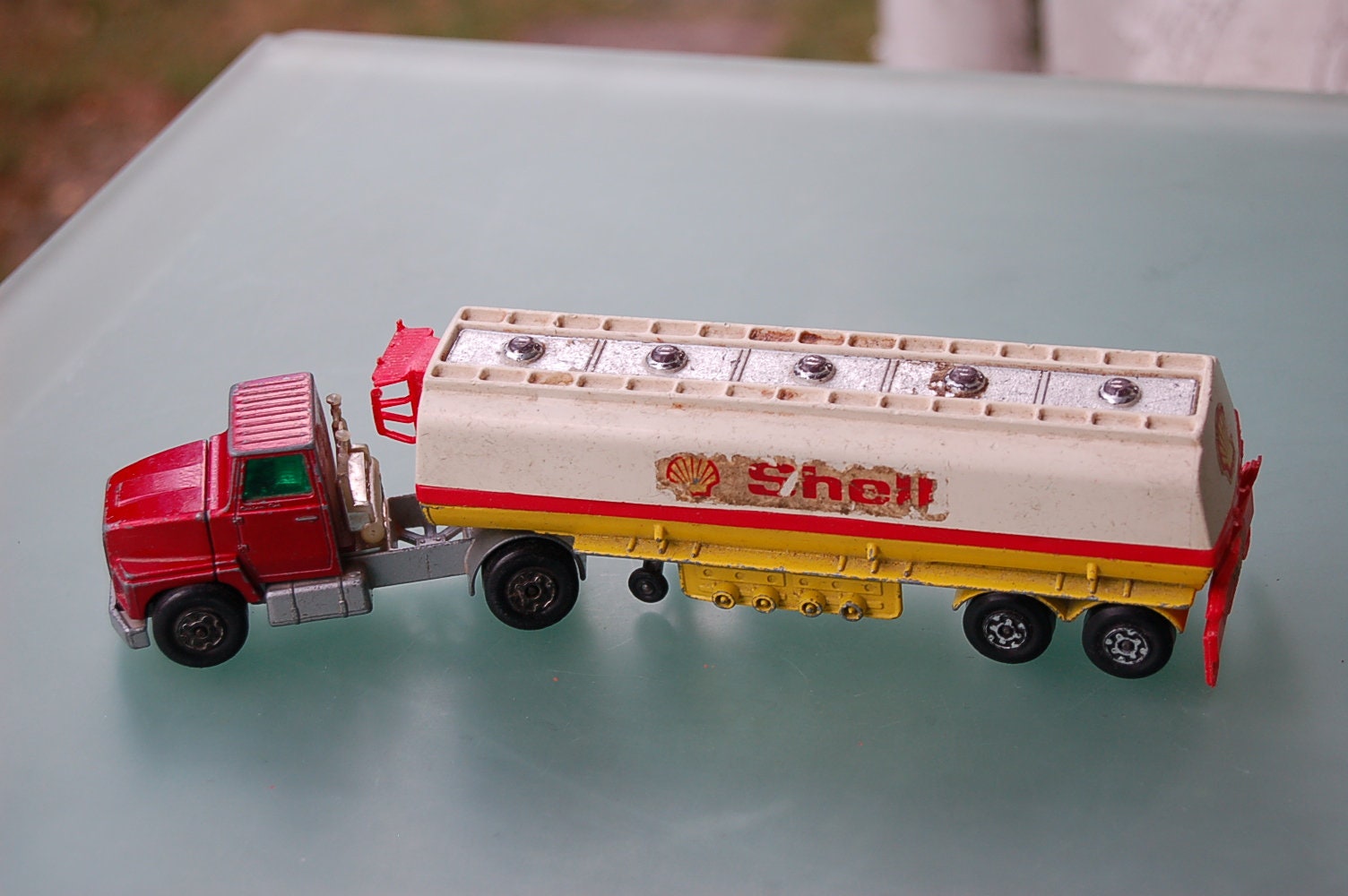 1966 Veb Mechanische Spielwaren Brandenburg (MSB) tin toy Shell Truck