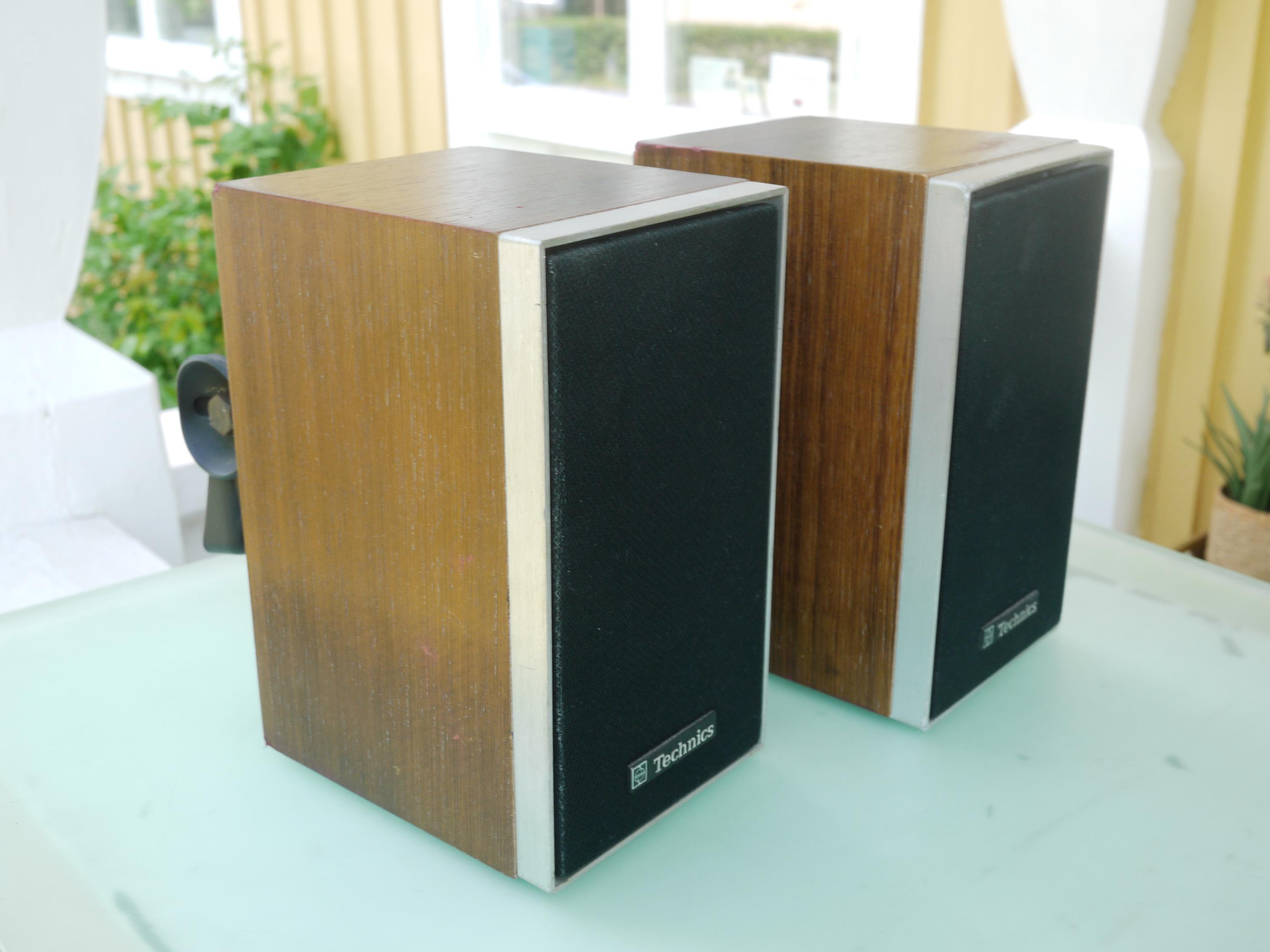 Technics SB-30 / Compact 70s Vintage Speaker Classic / Wideband