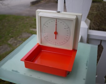 NilsJohan wall scale / orange-white / Nils Johan kitchen scale - 60s/70s