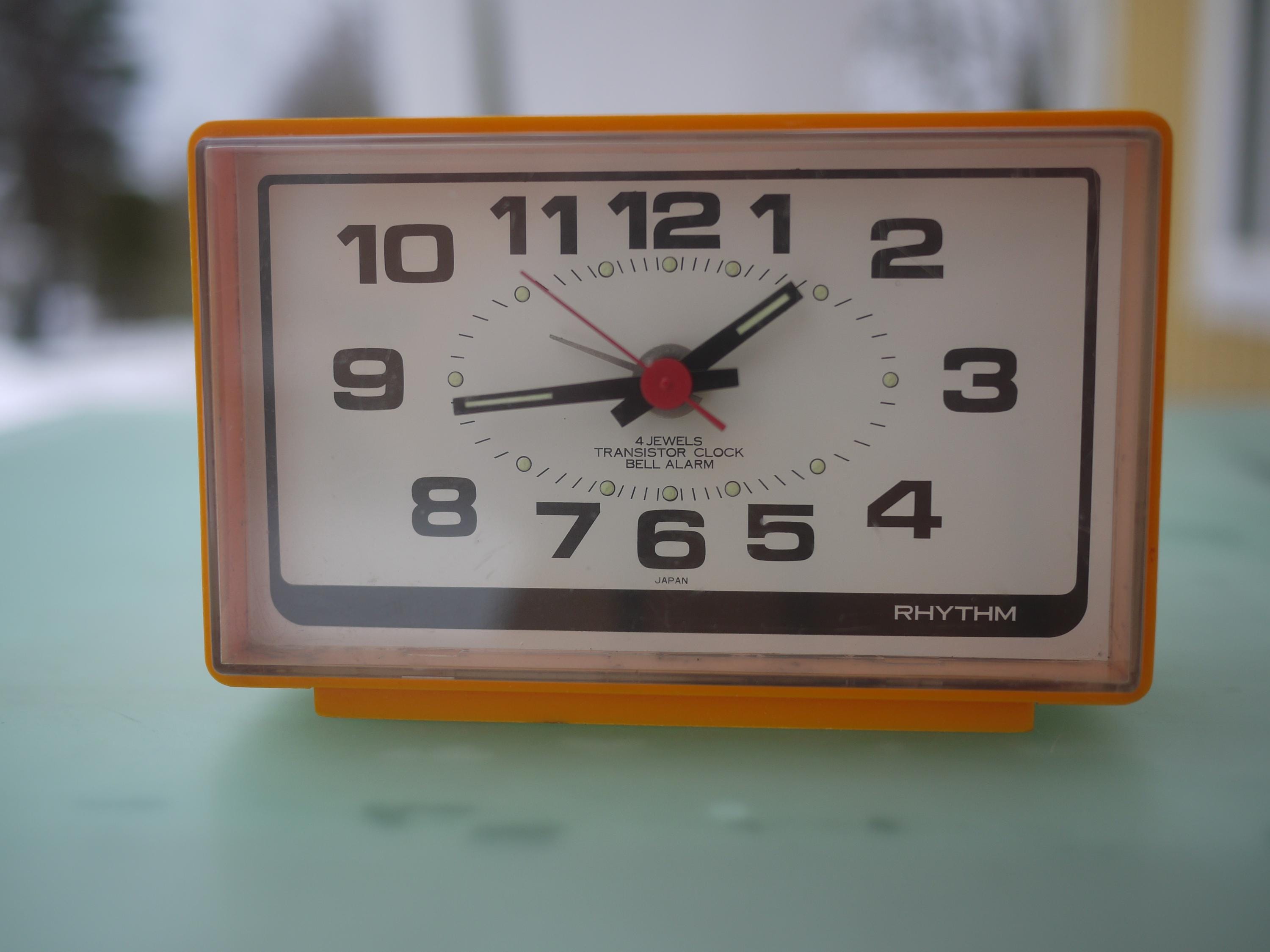 Horloge de bureau vintage années 70 – Orange – Métal – Tic-tac silencieux - Décoration