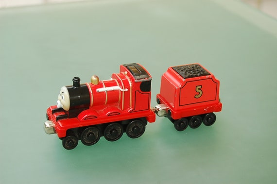 Thomas & Friends James With Light, Sound Plus Tender / Thomas the