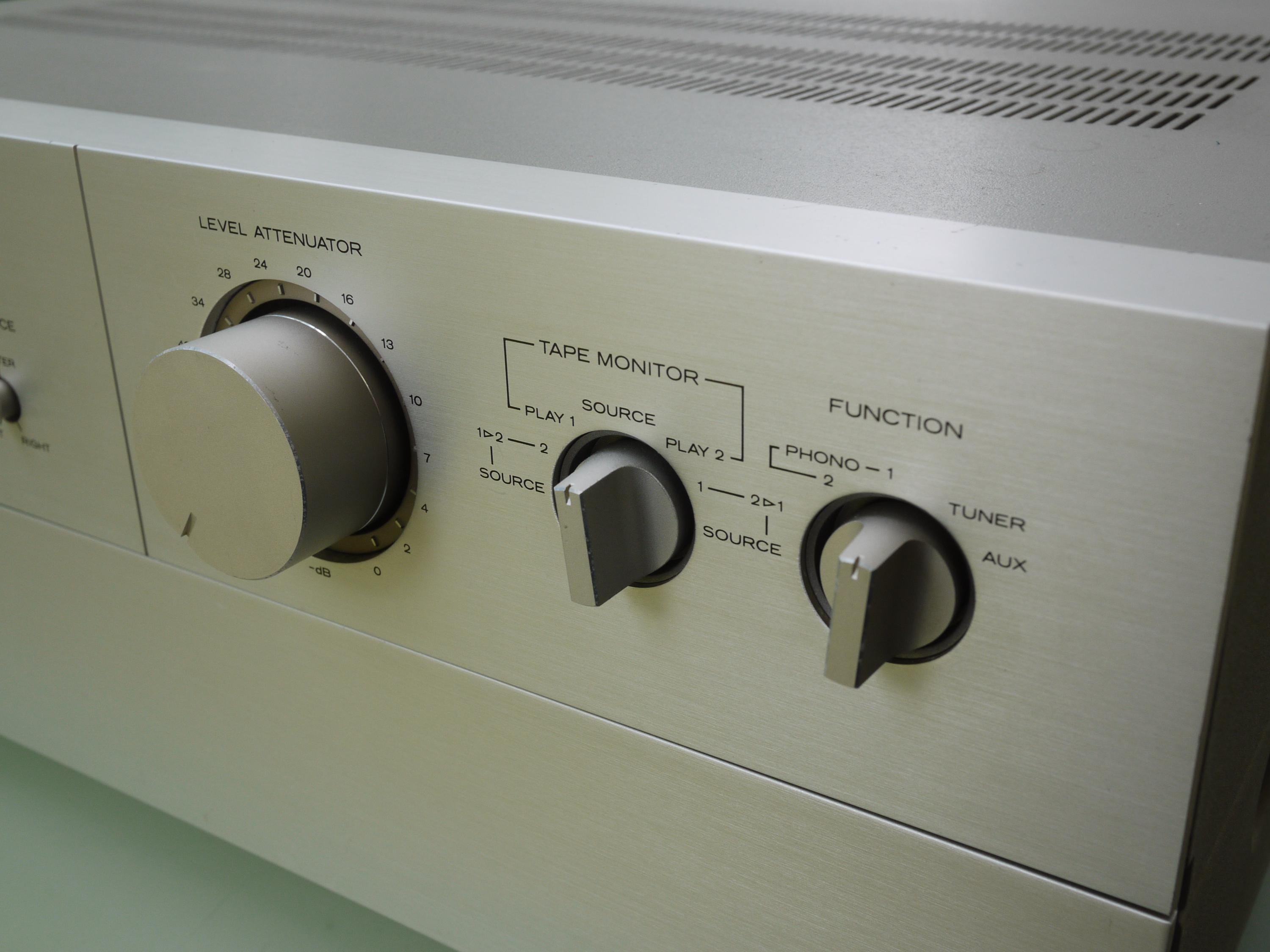 Hitachi HA-7700 / Mosfet / 2x Phono MM&MC / Double Mono