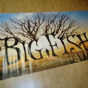 Big Fish / großes Filmplakat auf Leinwand aus Kino / Tim Burton