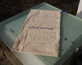 Louis Vuitton fabric bag / blue ribbon / for small items, shoes, etc. / tres chic!