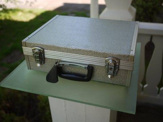 Kamerakoffer Alu / Flightcase abschließbar mit Schlüssel / 32x12x30cm