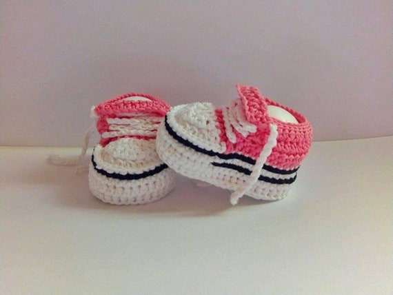 crochet converse baby booties