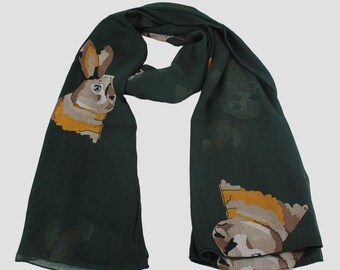 Scarf Hares Green