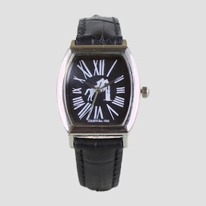 Reloj de concurso completo hípico con correa negra