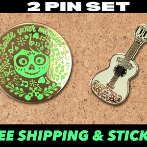 2 Emaille Pin Set | Glow in the dark Day of the dead Seize the Moment Remember Me Un Poco Loco Inspirierendes Zitat