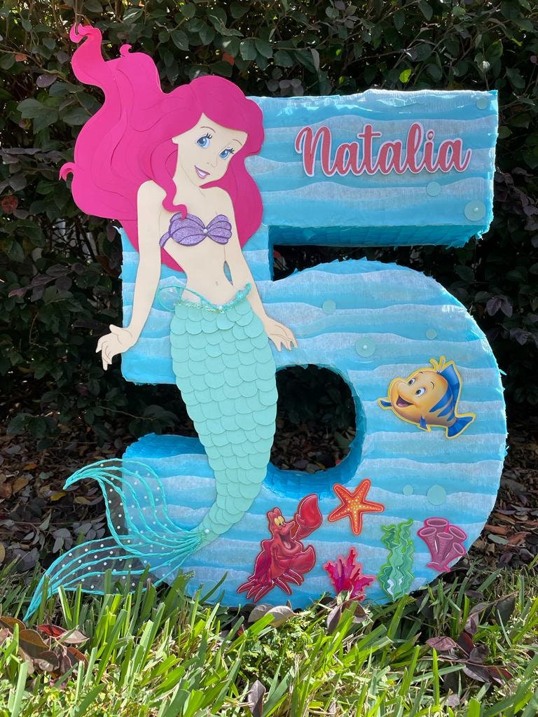 Número 5 piñata sirena  Ariel birthday party, Ariel birthday, Mermaid  theme birthday party