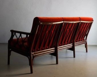 Sofá de vime escuro | Sofá-cama de bambu com 3 lugares | Veludo vermelho | Vintage