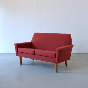 Dwuosobowa sofa z połowy XX wieku | Szwecja