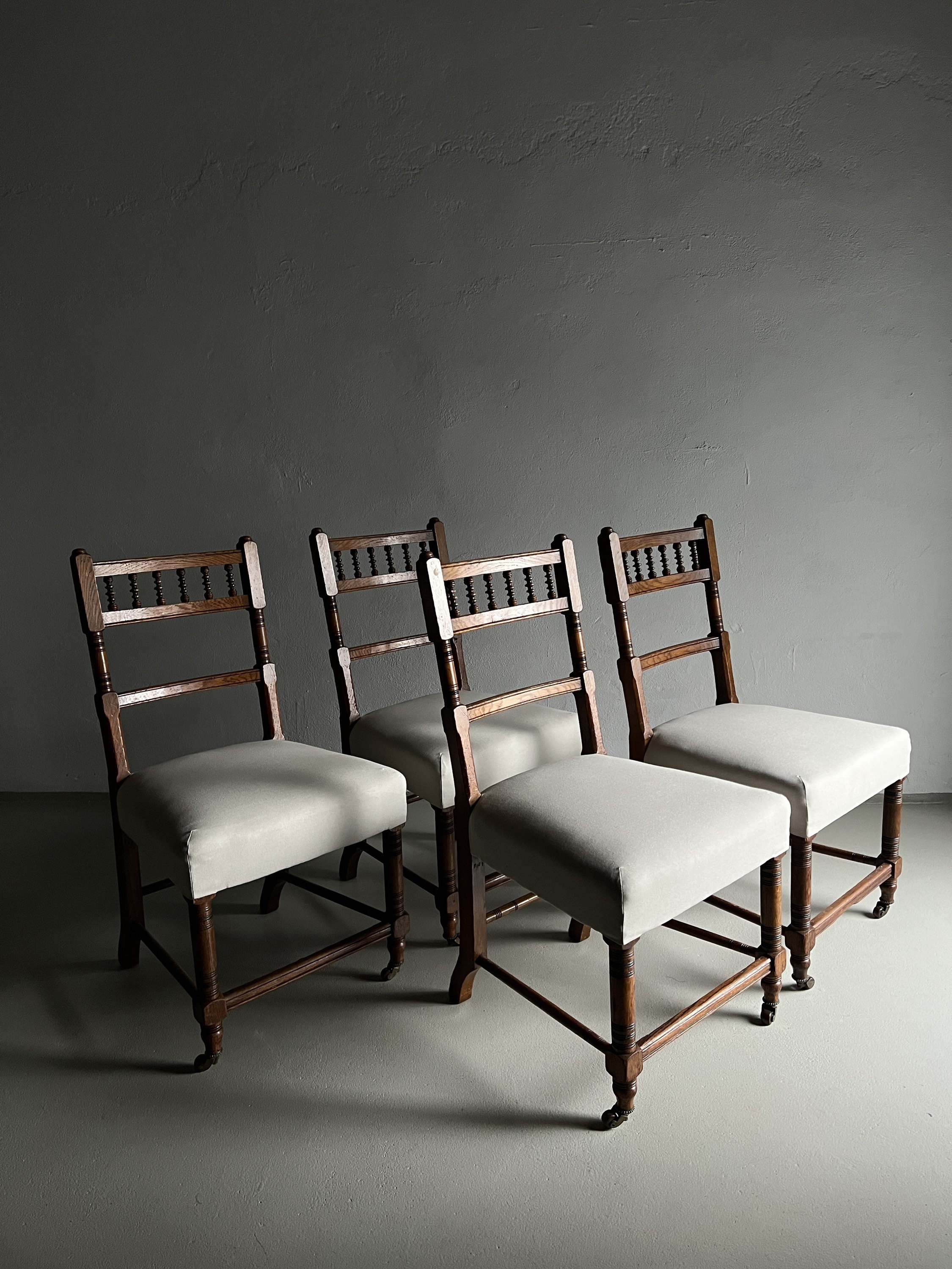 4 Carved Oak Dining Chairs/casters Legs/vintage Etsy