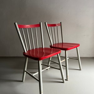 2 Red-Gray Scandinavian Chairs/MCM/Mid-Century/Vintage image 9
