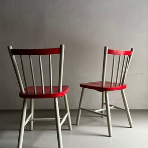 2 Red-Gray Scandinavian Chairs/MCM/Mid-Century/Vintage image 5