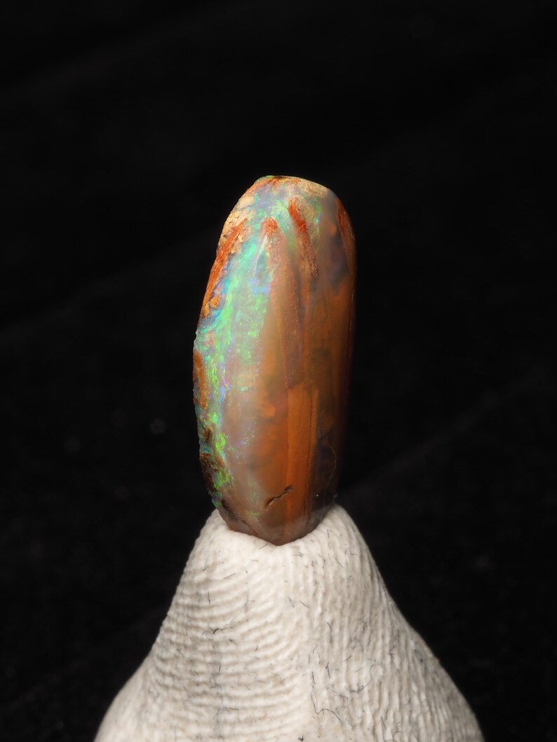 Australian Queensland Crystal Pipe Boulder Opal cabochon loose gemstone C0254
