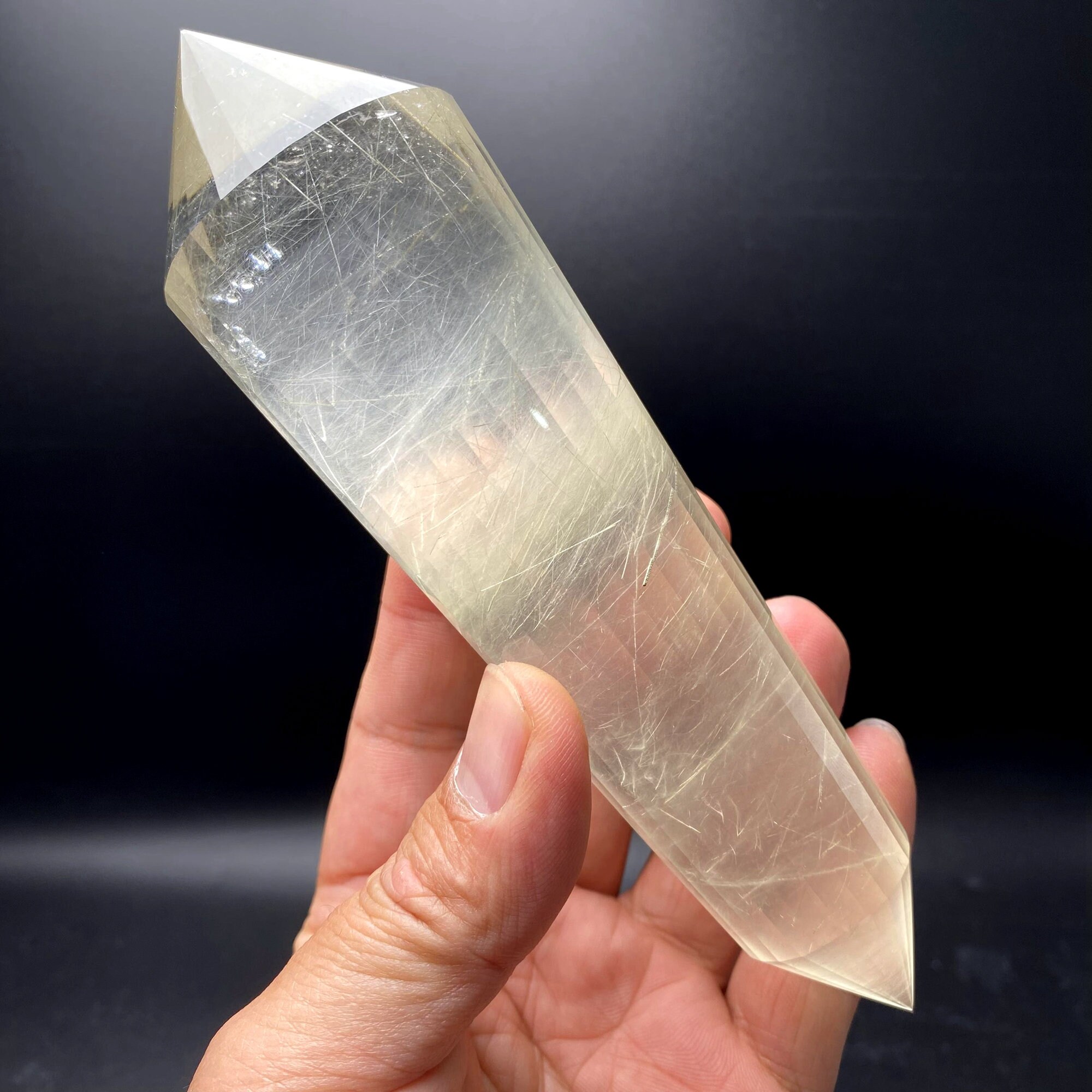 ルチルクォーツクリスタルポイント：24面フォーゲルヒーリングワンド