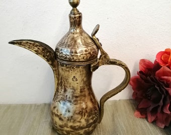 Orientalische Kanne Antik Wasserkanne Teekanne Kaffeekanne aus messing