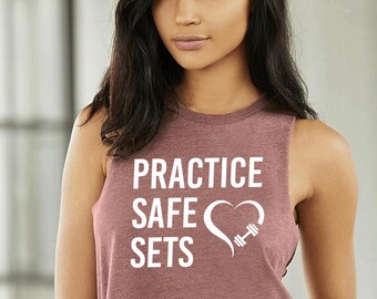 Canotta da palestra corta da donna Practice Safe Sets / Canotta da allenamento per San Valentino