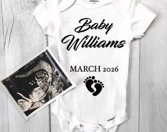 Body personalizado de algodón orgánico para anunciar el nacimiento del bebé®