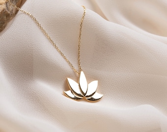 14K Gold Lotus Necklace, Zen Necklace, Floral Design Necklace, Blooming Flower Necklace, Necklace for Woman, Dainty Necklace, Jewelery Gift