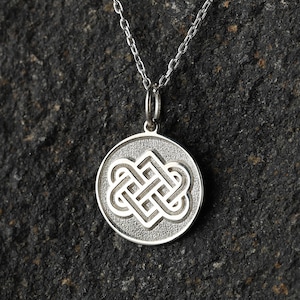 14k Gold Celtic Knot Infinity Necklace, Personalized Celtic Knot Pendant, Celtic Infinity Necklace, Celtic Knot Necklace, Triquetra Pendant