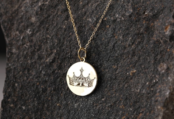 14K Yellow Gold Crown Necklace, Personalized Crown Pendant, Tiara Necklace, Princess Crown Necklace, Solid Gold Queen Necklace, Crown Charm
