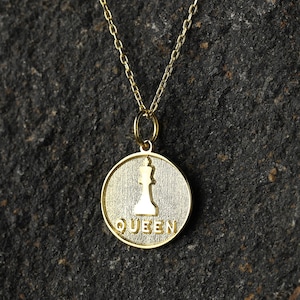 14k Gold Queen Chess Necklace, Personalized Queen Chess Pendant, Chess Necklace, Chess Piece Jewelry, Gift for Chess Player, Chess Pendant